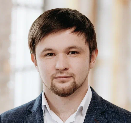 Марсель Айсин