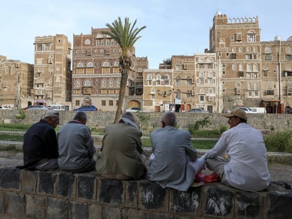 2022-06-23T114228Z_1645730208_RC2ESU9YO44A_RTRMADP_3_YEMEN-SECURITY