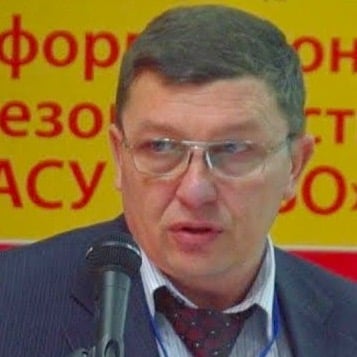 Георгий Петросюк, Институт имени Н.Е. Жуковского