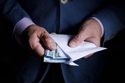 Unravelling-Money-Laundering-How-it-Works-and-its-Impact-scaled