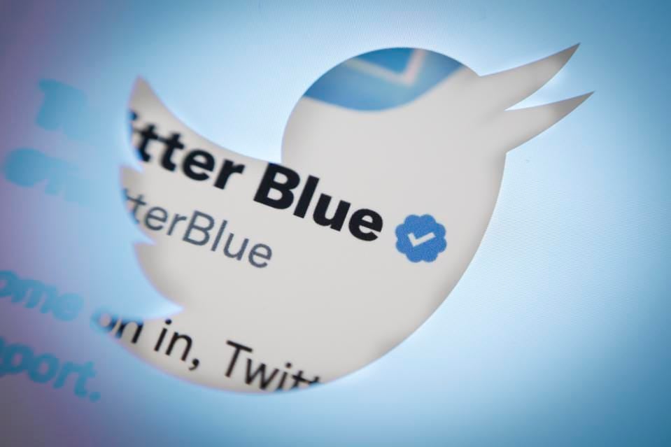 Подписка Twitter Blue принесла соцсети $11 млн за три месяца
