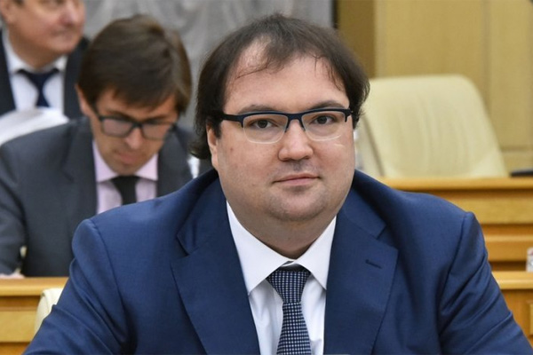 Новый министр связи предложил открыть личные данные граждан всем силовикам