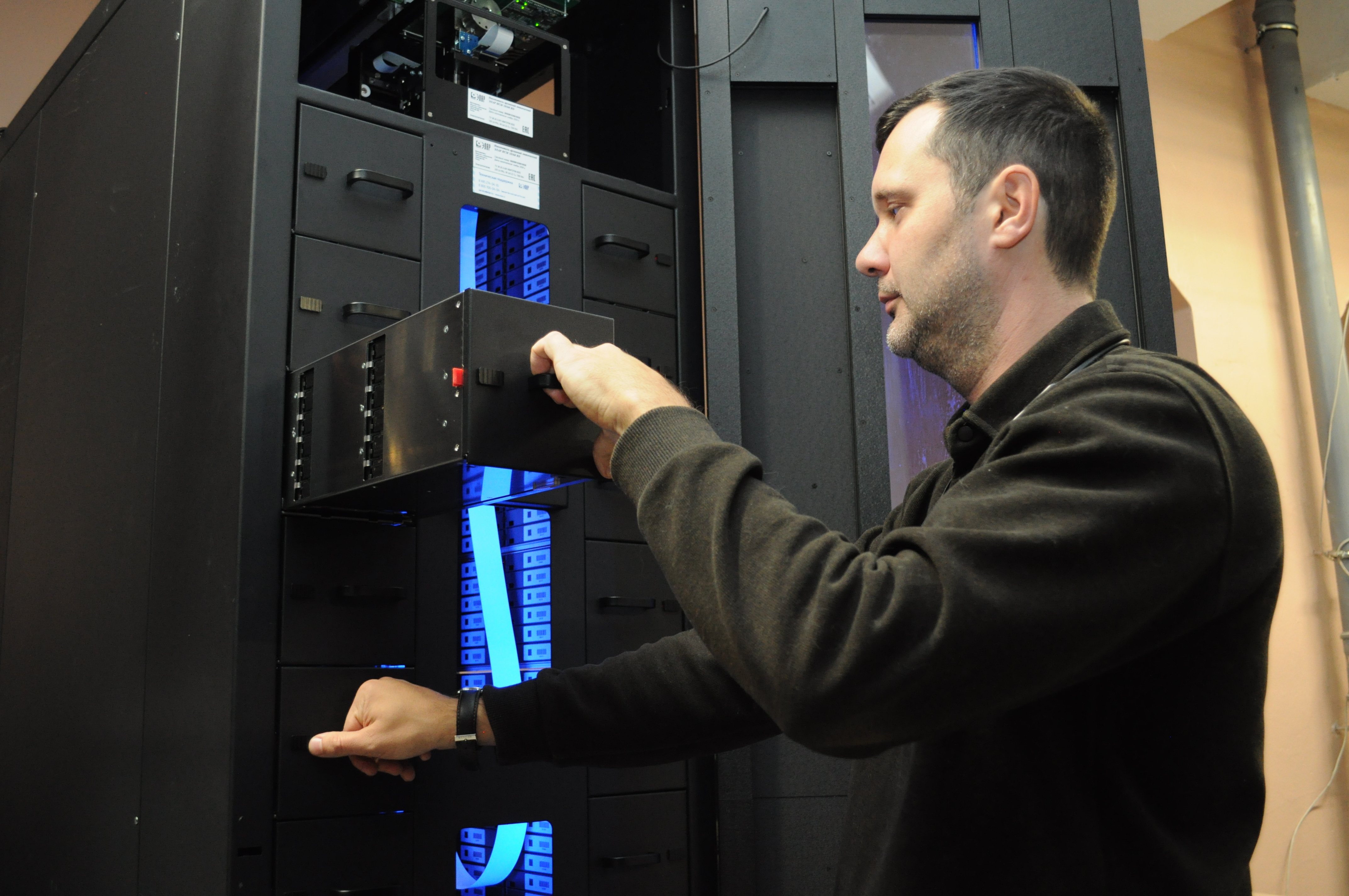 ЭЛАРобот НСМ: последняя линия защиты важных резервных копий