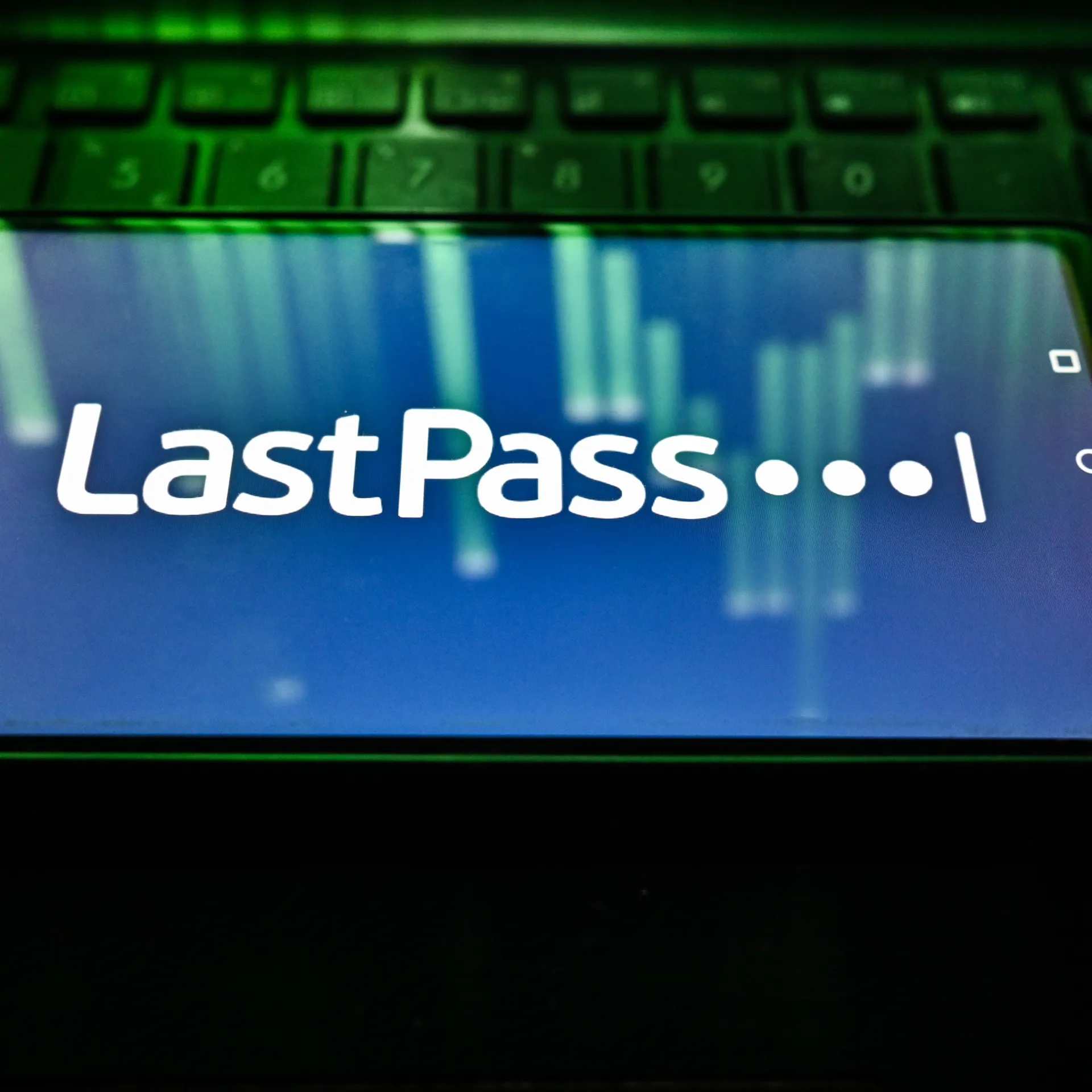 Криптоинвесторы теряют миллионы долларов из-за прошлогодних взломов LastPass
