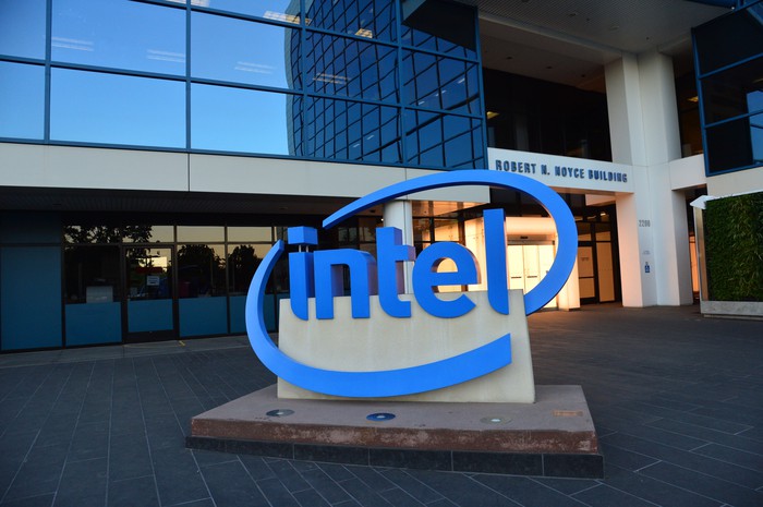 Intel начала расследование масштабной утечки приватных ключей Intel Boot Guard