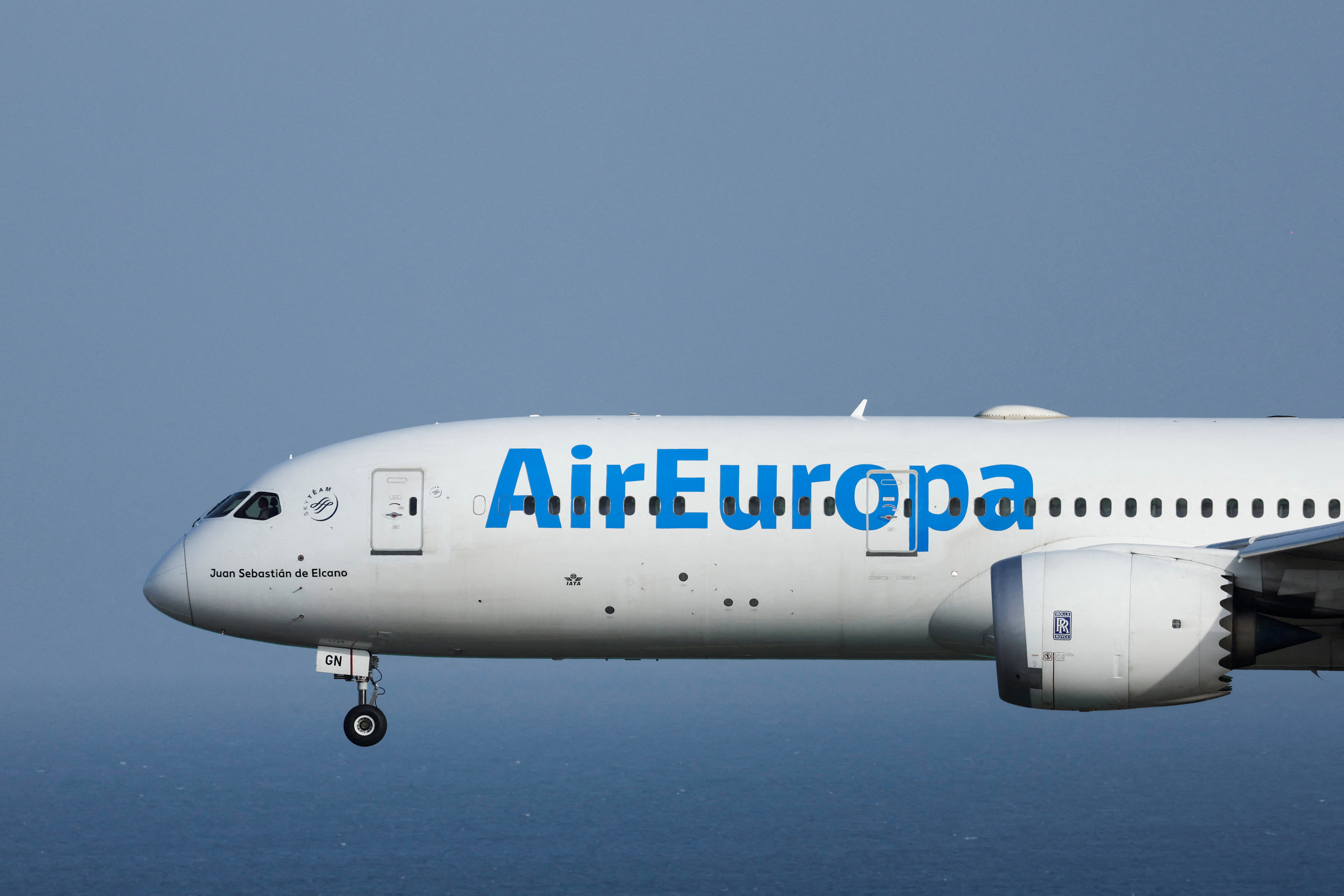 Хакеры завладели данными карт клиентов компании Air Europa