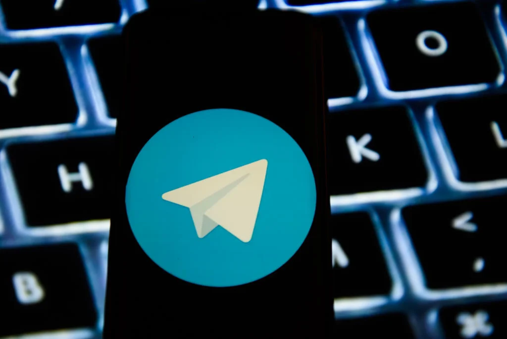 Минцифры займется поиском утечек в Telegram