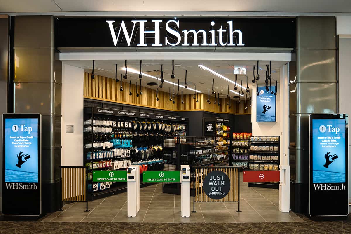 Данные текущих и бывших сотрудников крупного британской торговой сети WHSmith были слиты в результате кибератаки