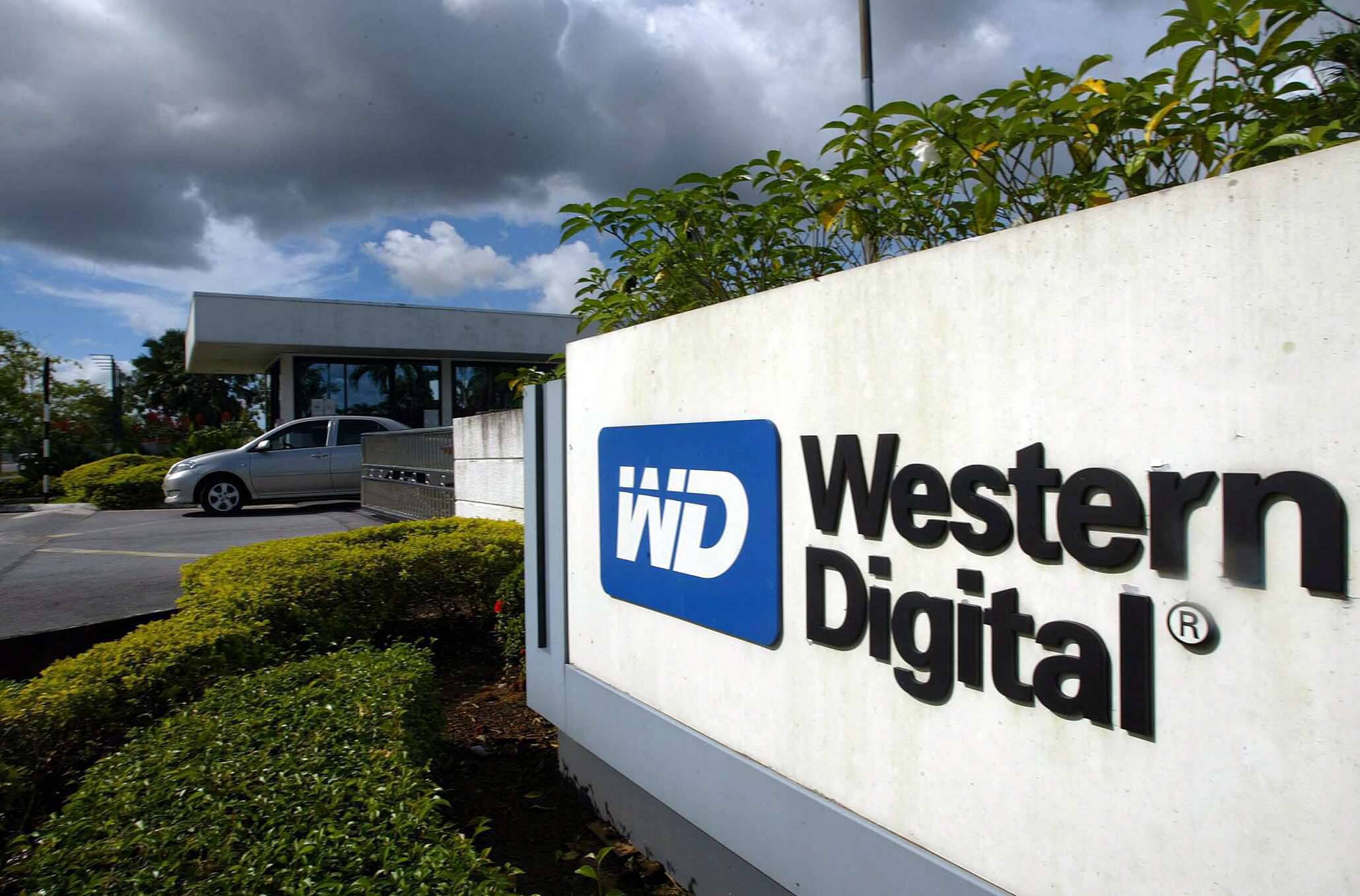 Хакерская атака парализовала ряд сервисов компании Western Digital