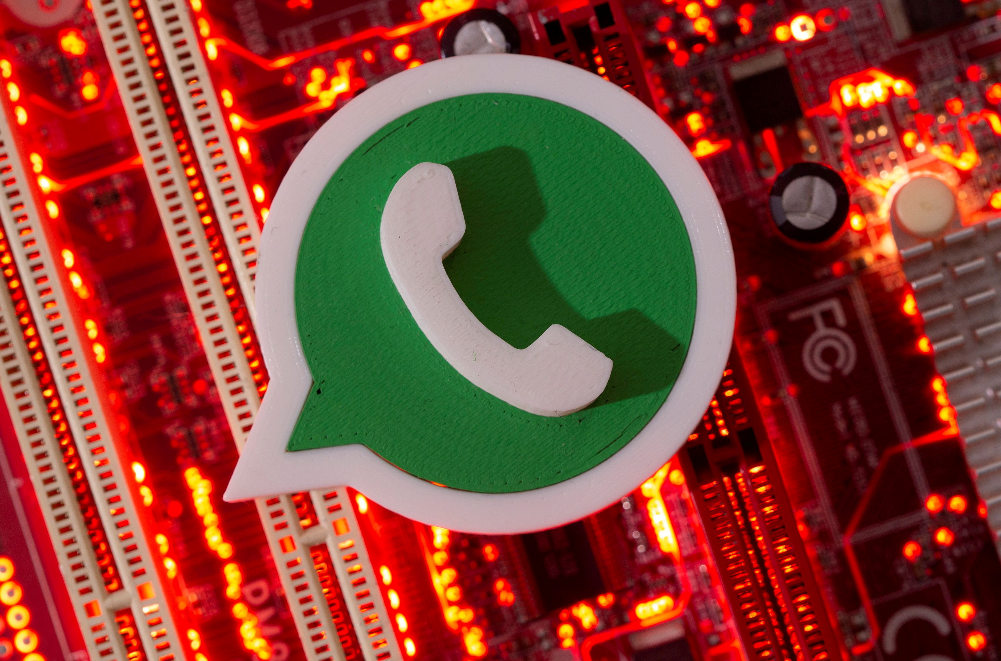 В WhatsApp начали тестировать криптокошелек Novi