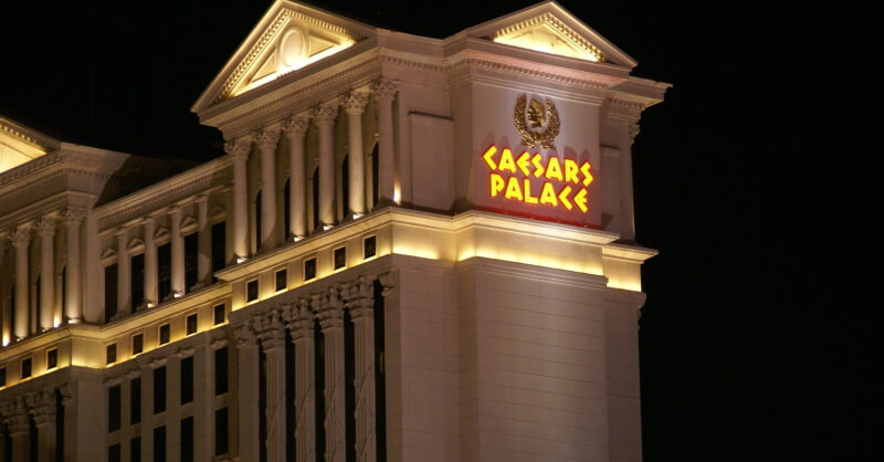 Американские владельцы казино Caesars Entertainment заплатило вымогателям гигантский выкуп