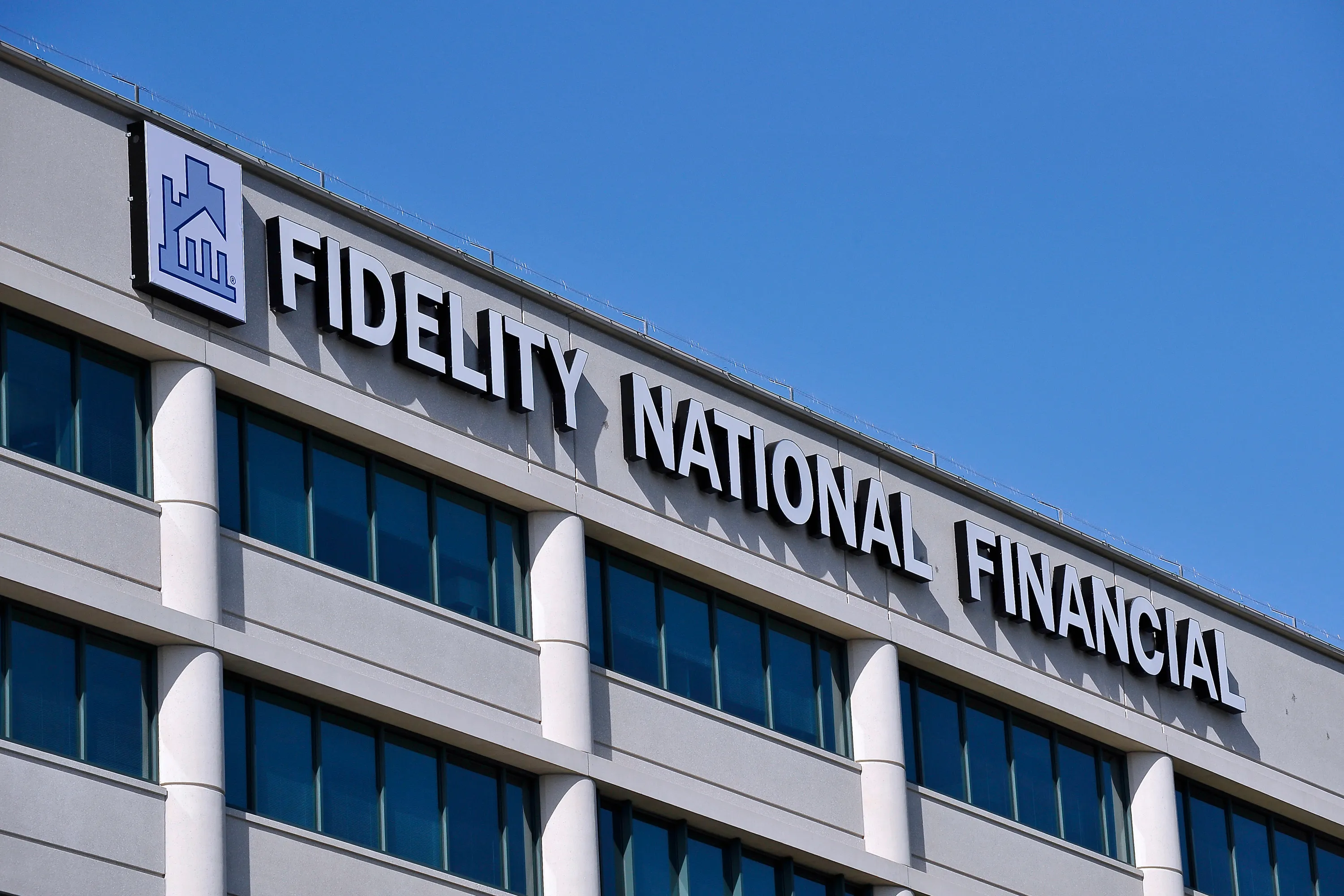 Кибератака на страховщика недвижимости Fidelity затронула более 1,3 млн. человек