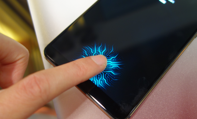 Сканер отпечатка пальца Samsung Galaxy S10 можно взломать с помощью 3D-принтера