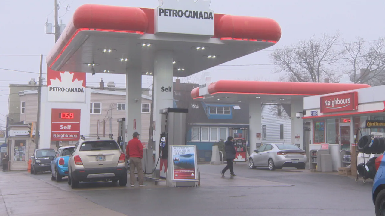 Кибератака на Suncor Energy парализовала работу 1500 заправочных станций Petro-Canada
