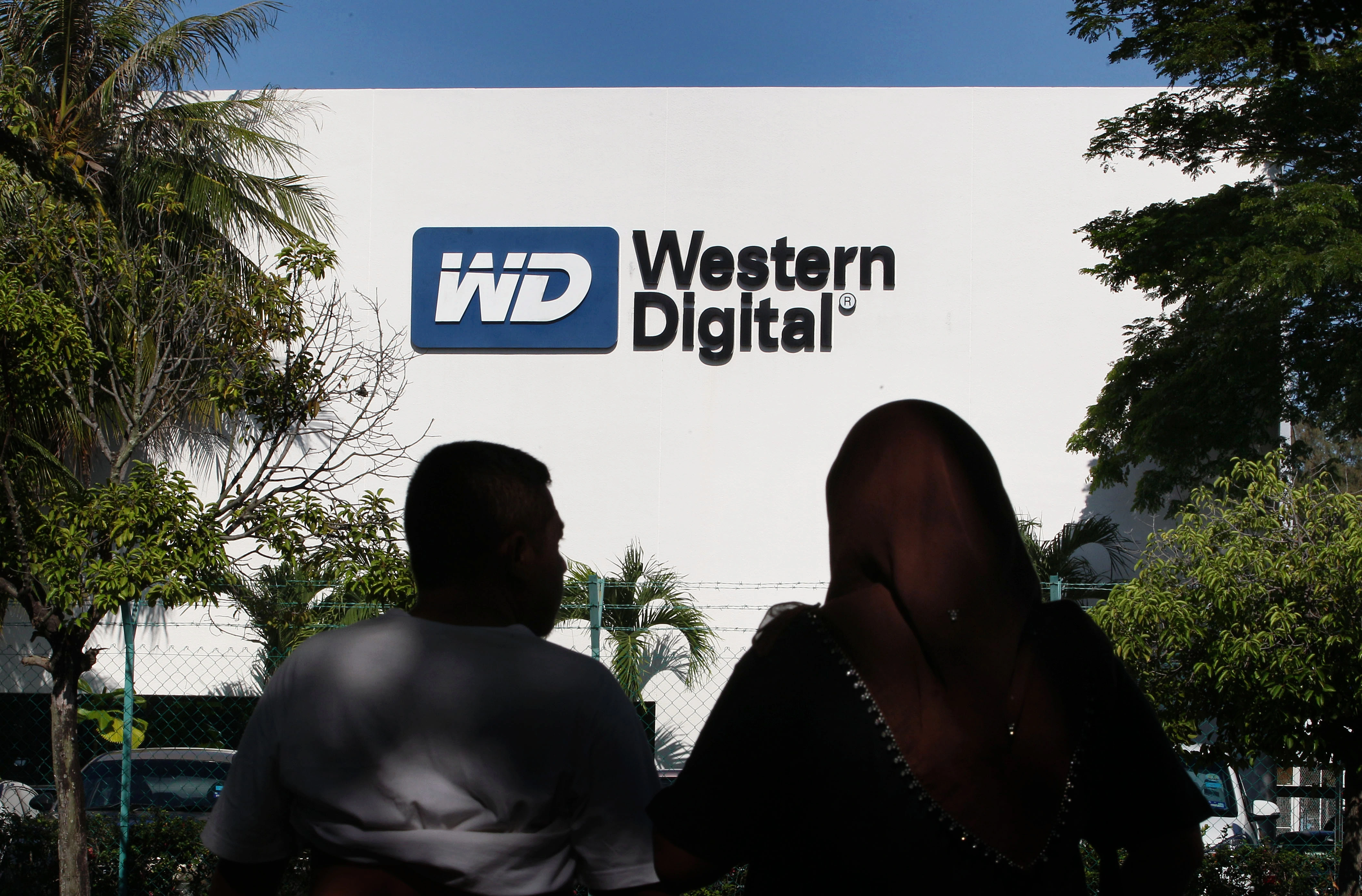 Хакеры украли 10 ТБ данных Western Digital и угрожают опубликовать их в сети