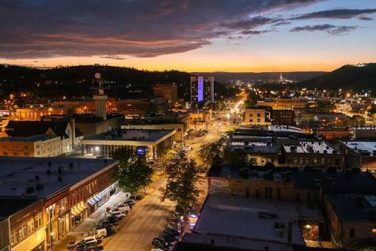 https://www.visitrapidcity.com/blog/post/rapid-city-named-one-of-the-best-small-towns-in-the-us-to-visit-in-2023/