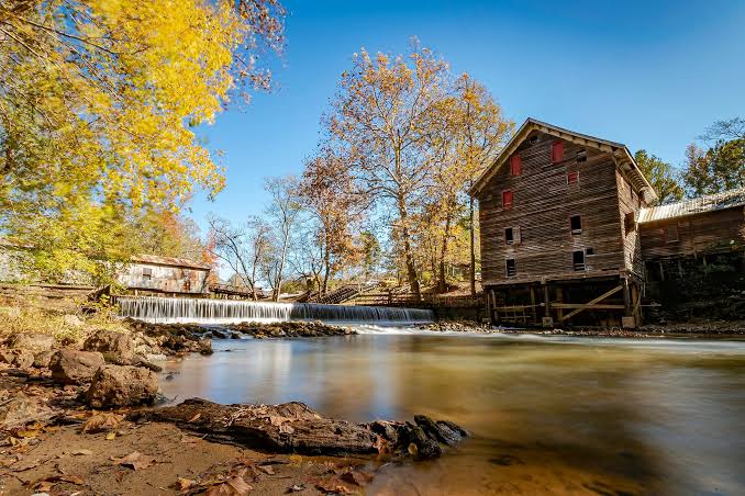 https://www.worldatlas.com/cities/this-is-alabama-s-quirkiest-little-town.html